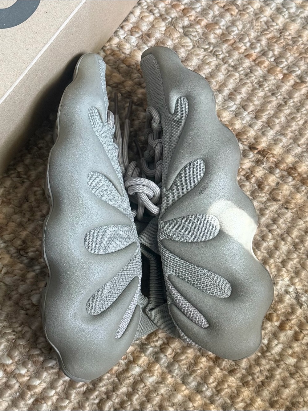 Yeezy 450 - Picture 6 of 12